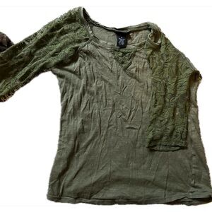 Rue21 green lace sleeve shirt.